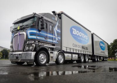 Domett Curtainsider